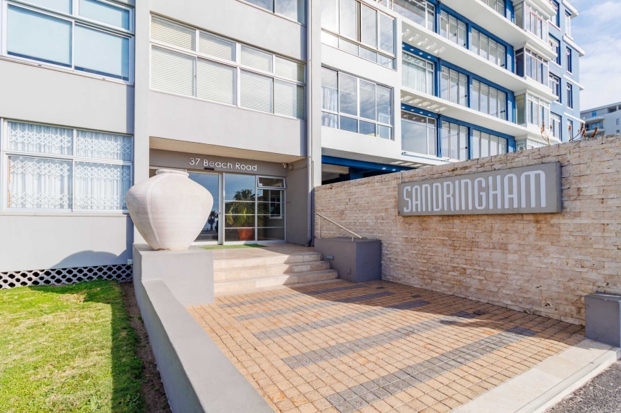To Let 1 Bedroom Property for Rent in Mouille Point Western Cape
